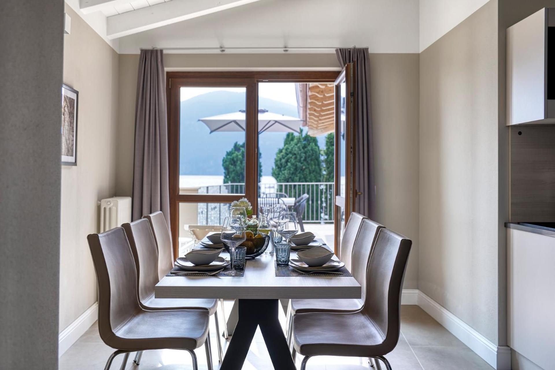 June Stay Lake Garda Brenzone sul Garda Exterior foto